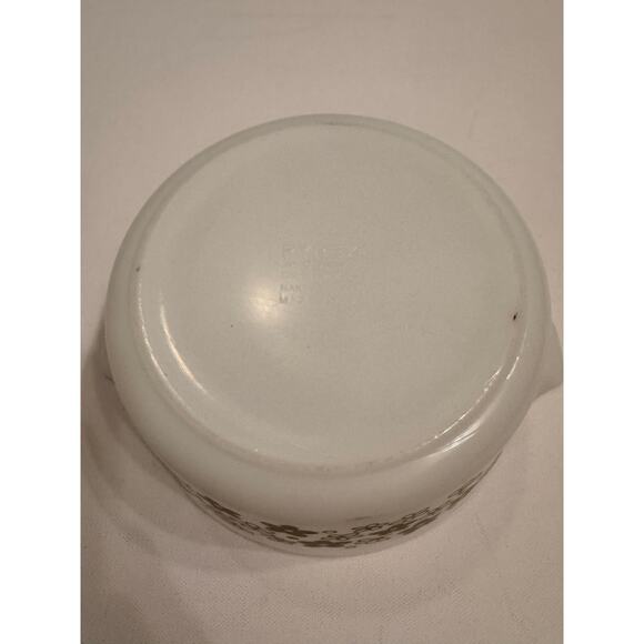 Vintage Pyrex 474-B Casserole Dish Spring Blossom White Green 1.5qt - Picture 5 of 7